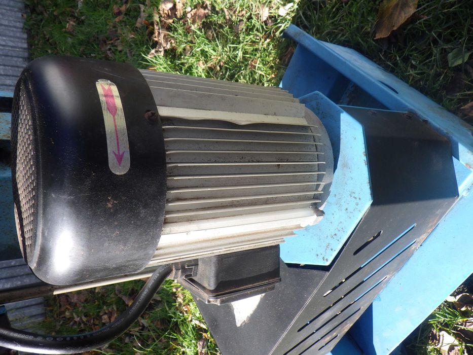 Mocna Łuparka do Drewna Hydraulicza / Rębak ŁUPARKA do drewna 12 Ton