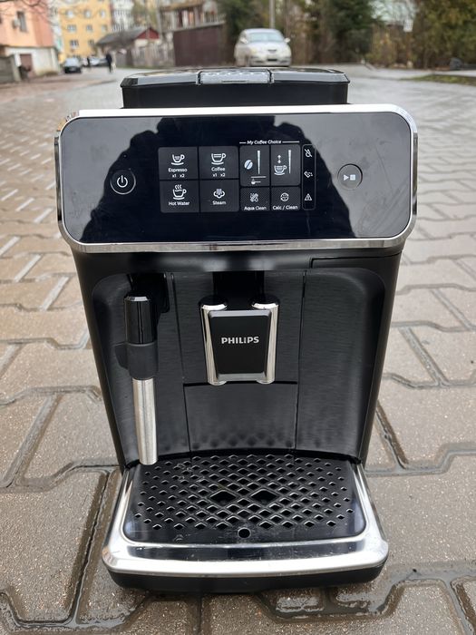 Кавомашина Philips LatteGo EP2220 2020 рік Обслужена