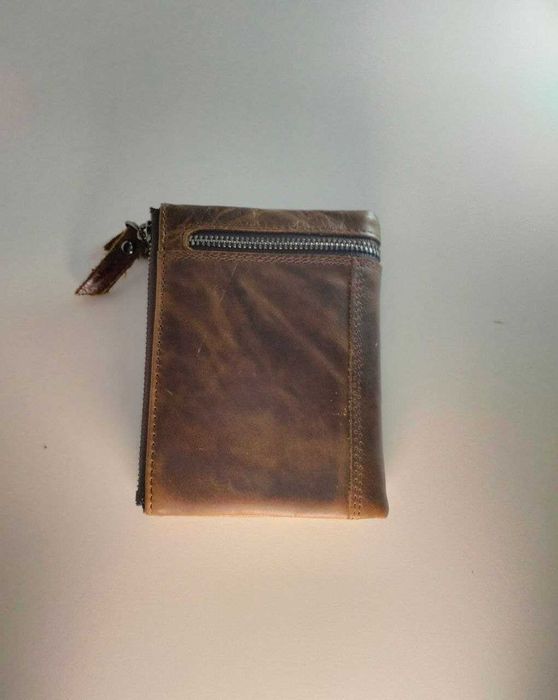 Стильний чоловічий гаманець з вінтажної натуральної шкіри
