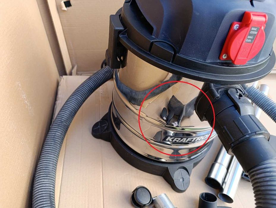 Odkurzacz warsztatowy przemysłowy Kraftronic KT-NT 20 S gniazdo AUTO