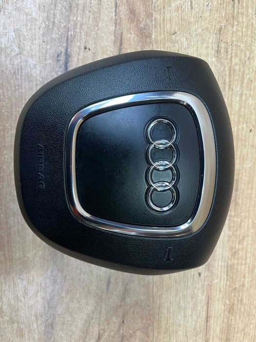 Airbag/poduszka powietrzna kierowcy Audi A4 B8