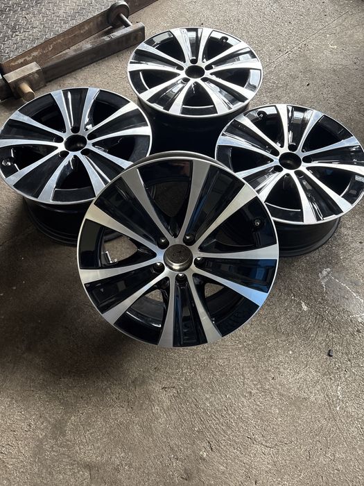 Komplet Felg Aluminiowych Mercedes E-Klasa W213 18cali (2x 8J,2x9,J)