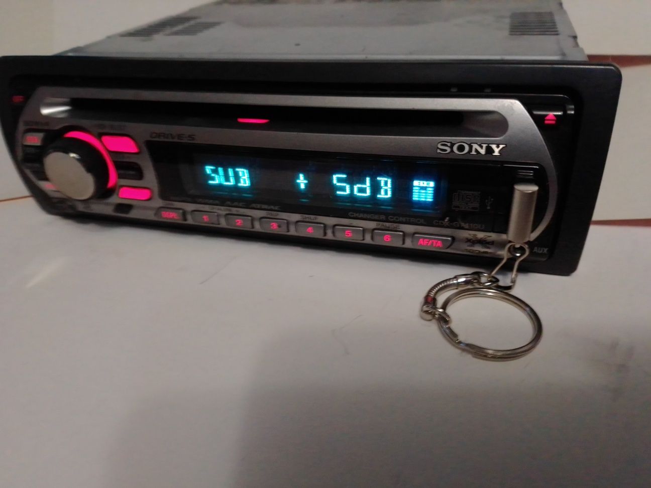 Автомагнітола sony cdx-gt410u із usb та bluetooth audio