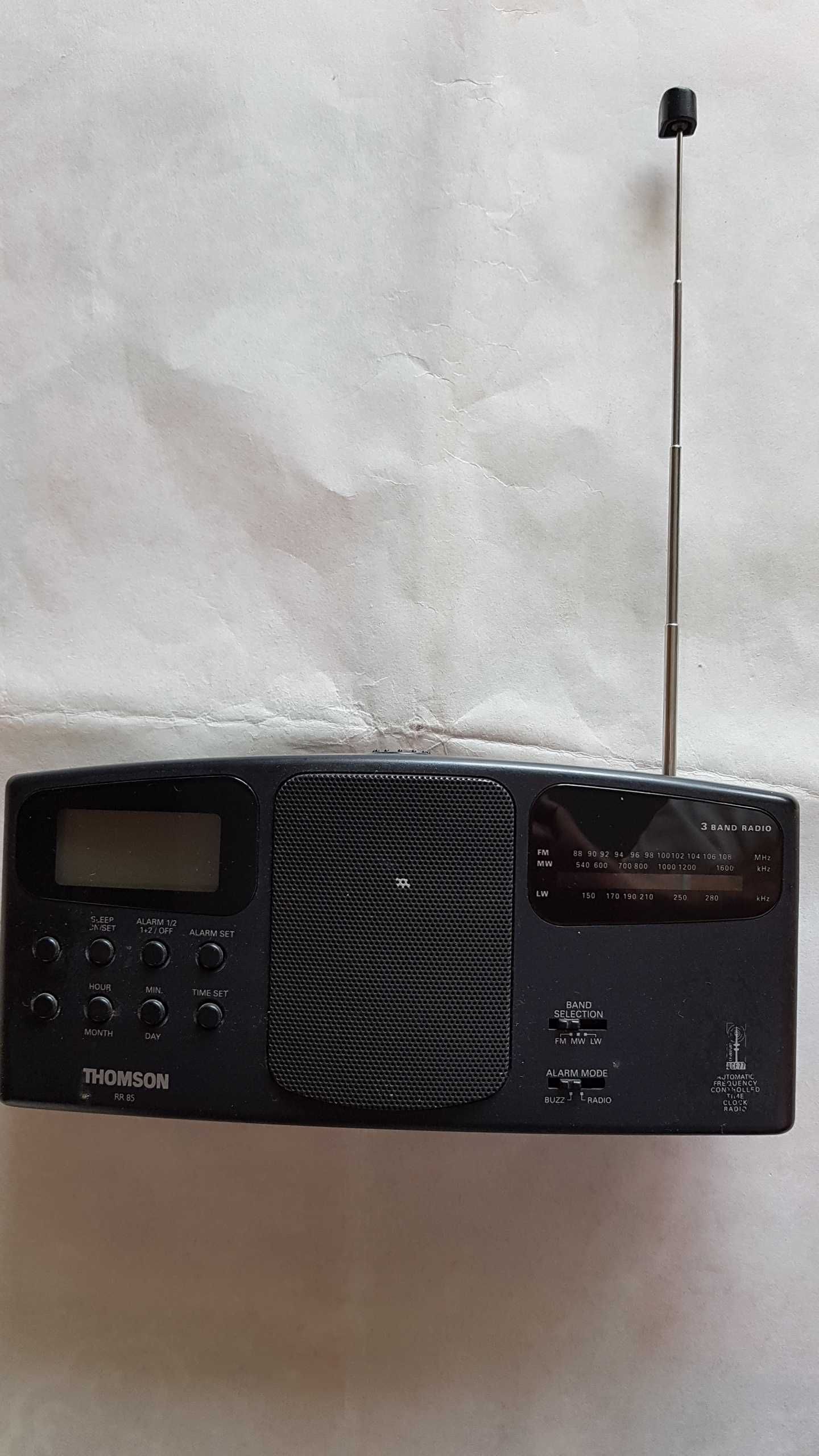 Sprzedam radiobudzik THOMSON RR85 - sprawny