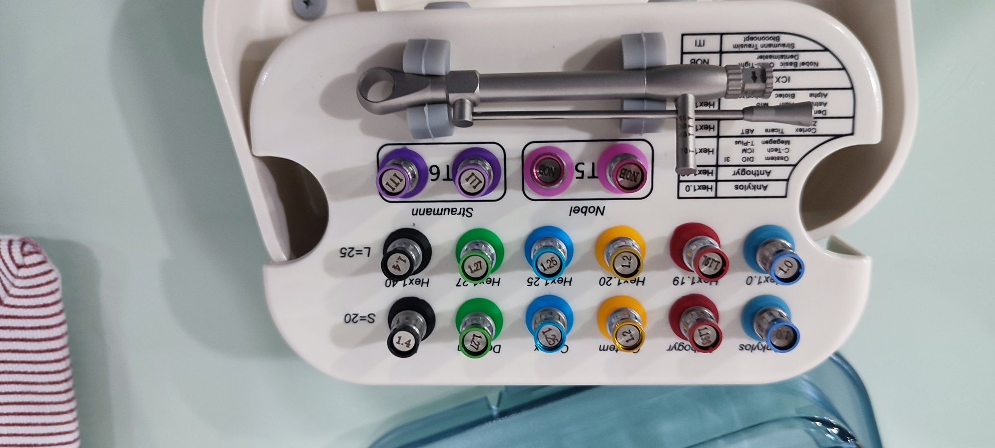 Kit chaves implantes dentário "NOVO"