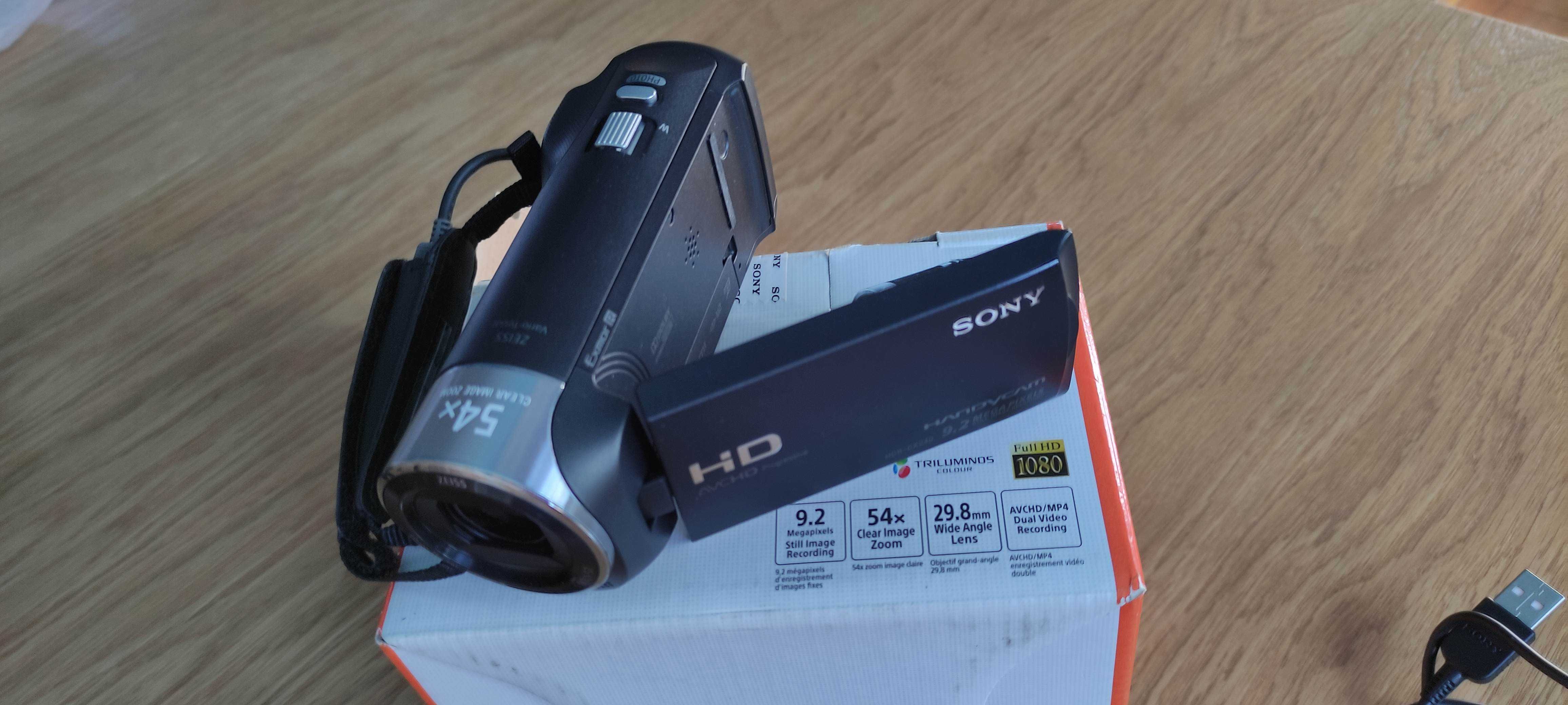 Kamera szerokokątna Sony HDR-CX240e+karta pamięci 32GB+dodatkowa bater