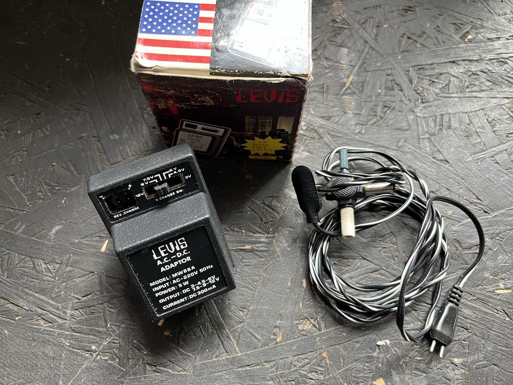 Uniwersalny adapter AC DC Lewis MW88A nowy, zasilacz, prl
