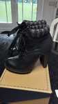 Botins pretos. Tamanho 36