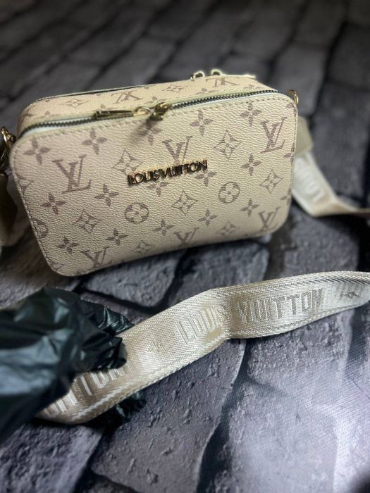 ЖІНОЧА СУМКА LOUIS VUITTON сумка женская клатч с ремешком розовый lv