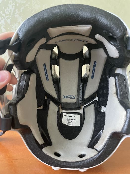 Детский хоккейный шлем reebok rdk s