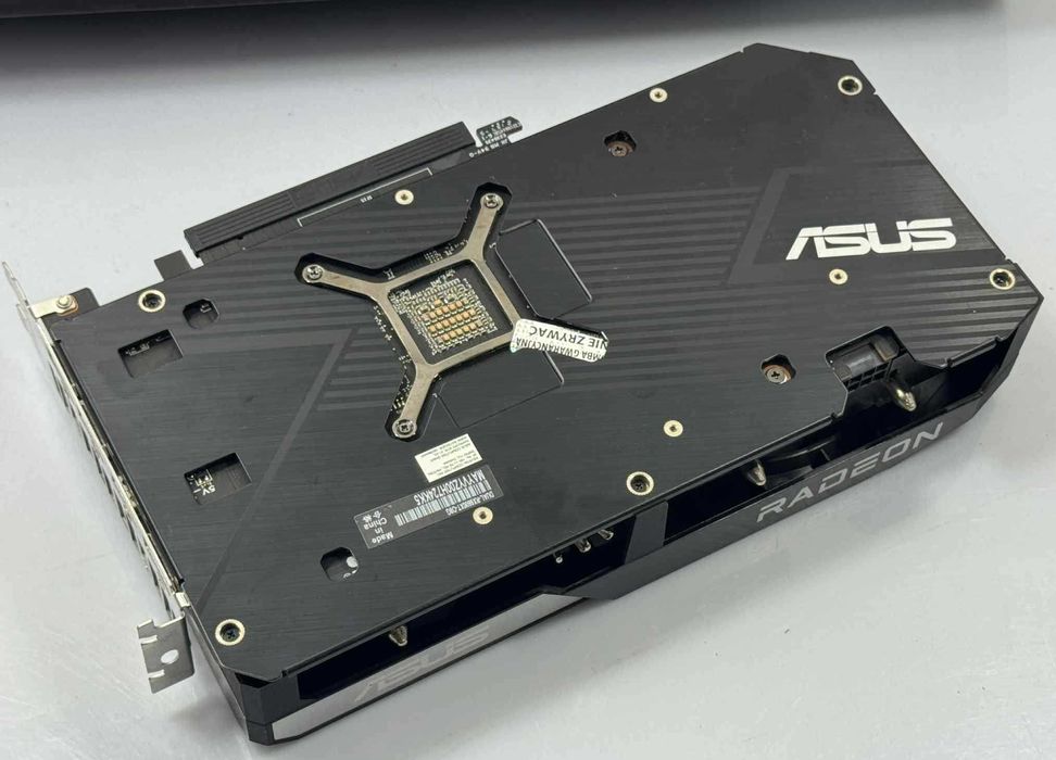 Karta graficzna ASUS Dual Radeon RX 6600 XT 8GB GDDR6 HDMI Cicha GW12M