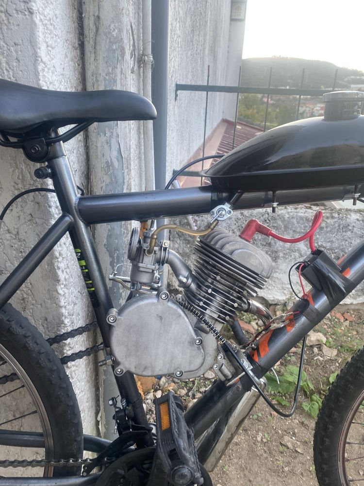 Vendo ou troco bike motorizada 100cc