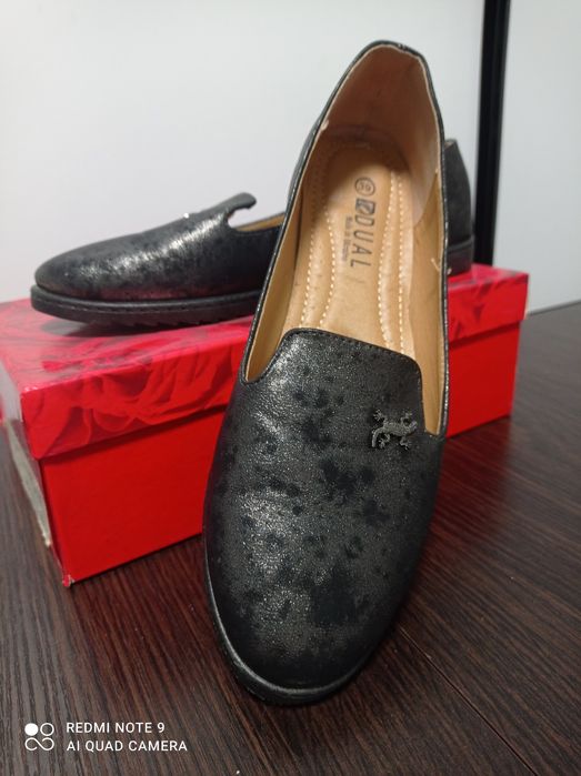 Туфлі та балетки 39 розмір