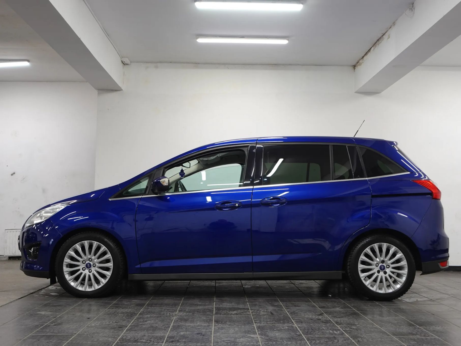 Ford Grand C-MAX 1.6i 182PS TITANIUM / Auto z Gwarancją - AUTO BIJAK