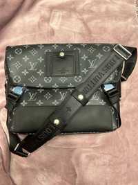 Сумка Louis Vuitton Louis Vuitton MESSENGER PM VOYAGER