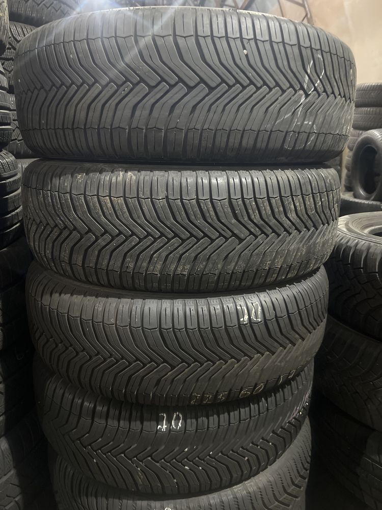 Комплект шин б/у Всесезонные 225/60 17 Michelin Cross Climat