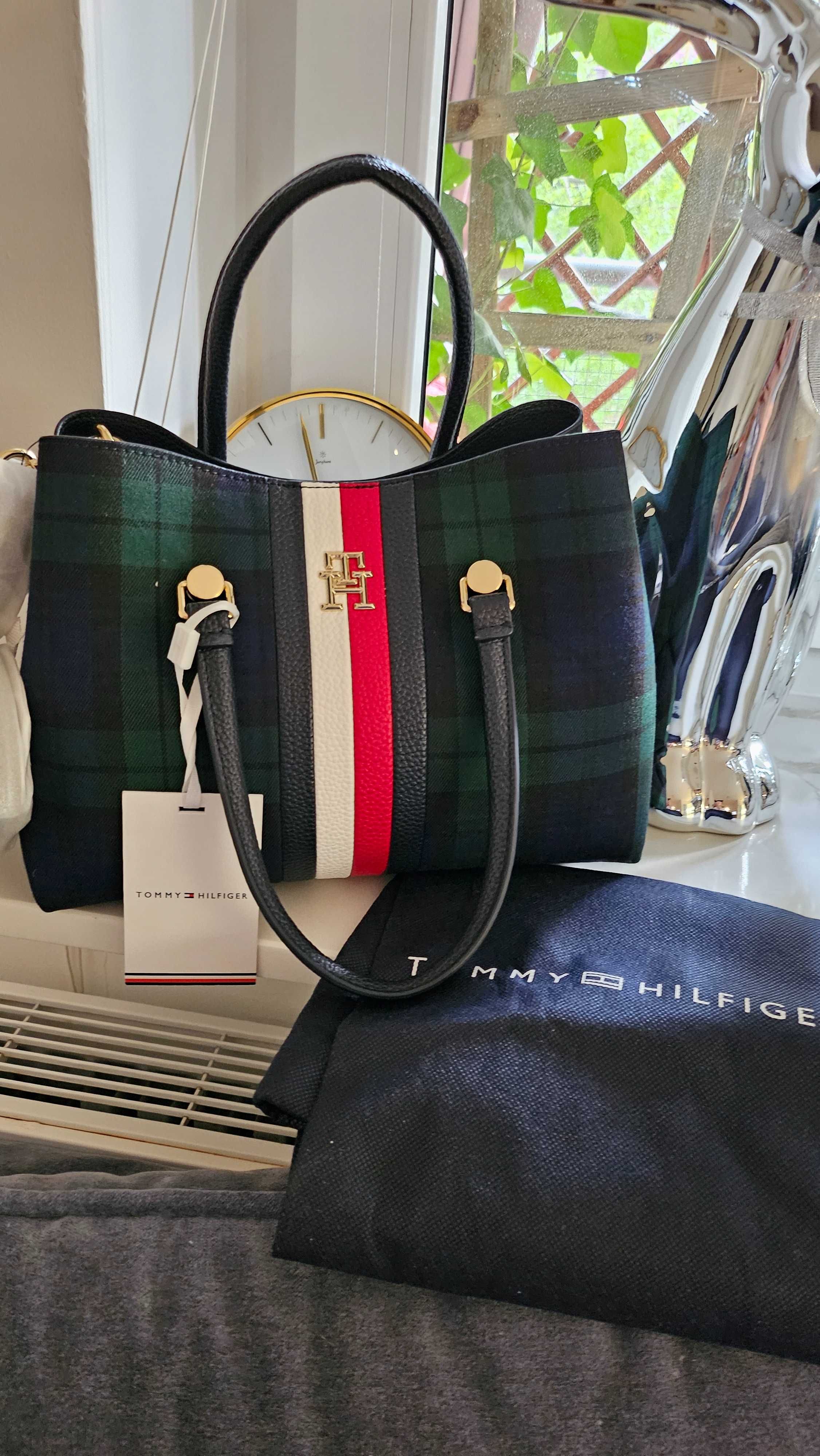 Tommy Hilfiger przepiękna torebka