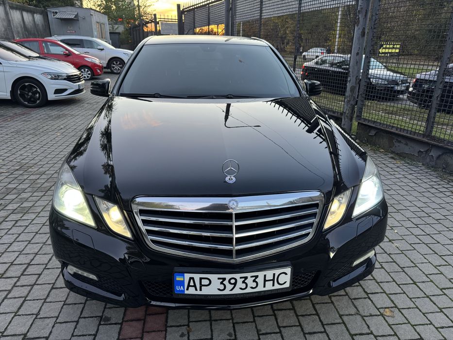 Mercedes Benz 212 3.0 Офіційний Газ Бензин