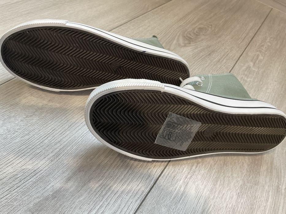 Високі кеди хакі 38 розмір