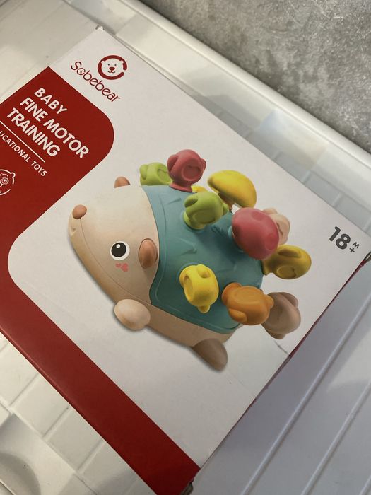 Їжак монтесорі сортер