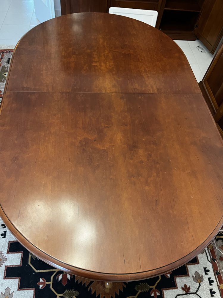 Conjunto Mesa extensivel + 6 cadeiras em madeira