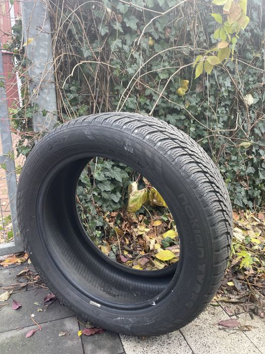 Opony Nokian WR Snowproof 225/50/17