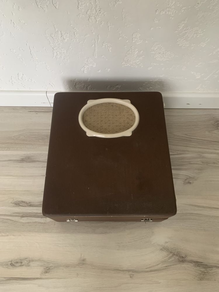 Gramofon Karolinka