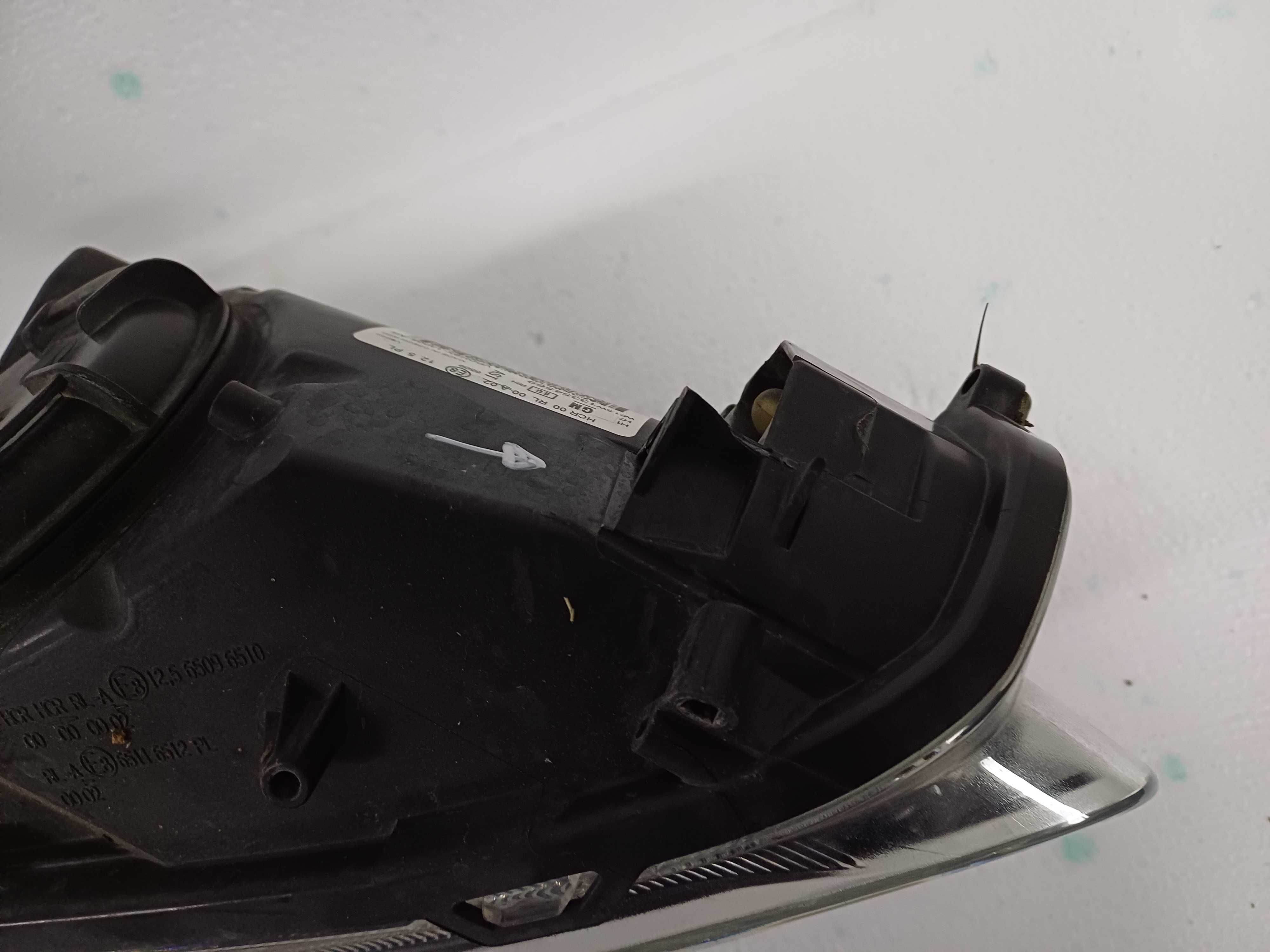 lampa prawa opel adam 133.545.69