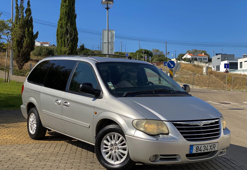 Chrysler Grand Voyager LX NACIONAL