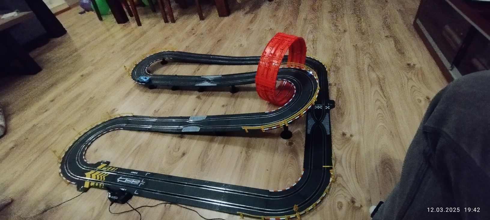 Tor wyścigowy samochodowy elektryczny