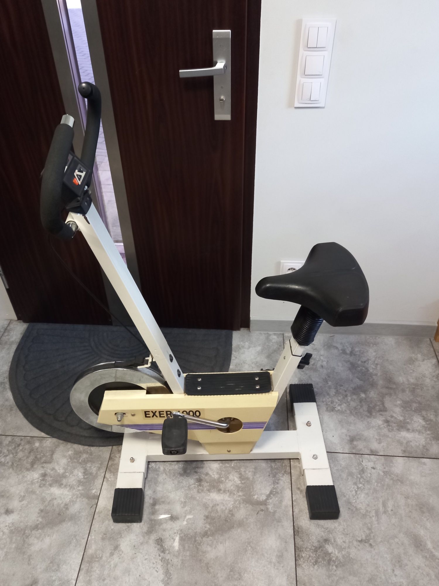 Rower stacjonarny treningowy