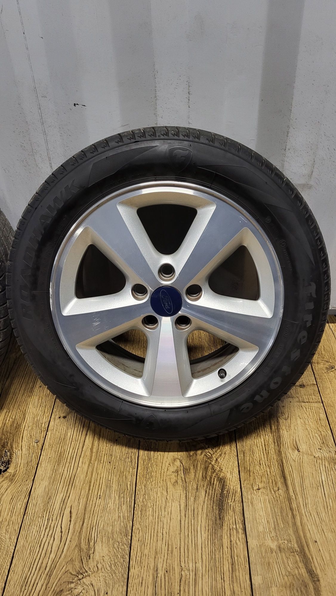 Alufelgi Ford 16" 5x108 z oponami 205/55 R16 Mondeo Focus S-Max C-Max