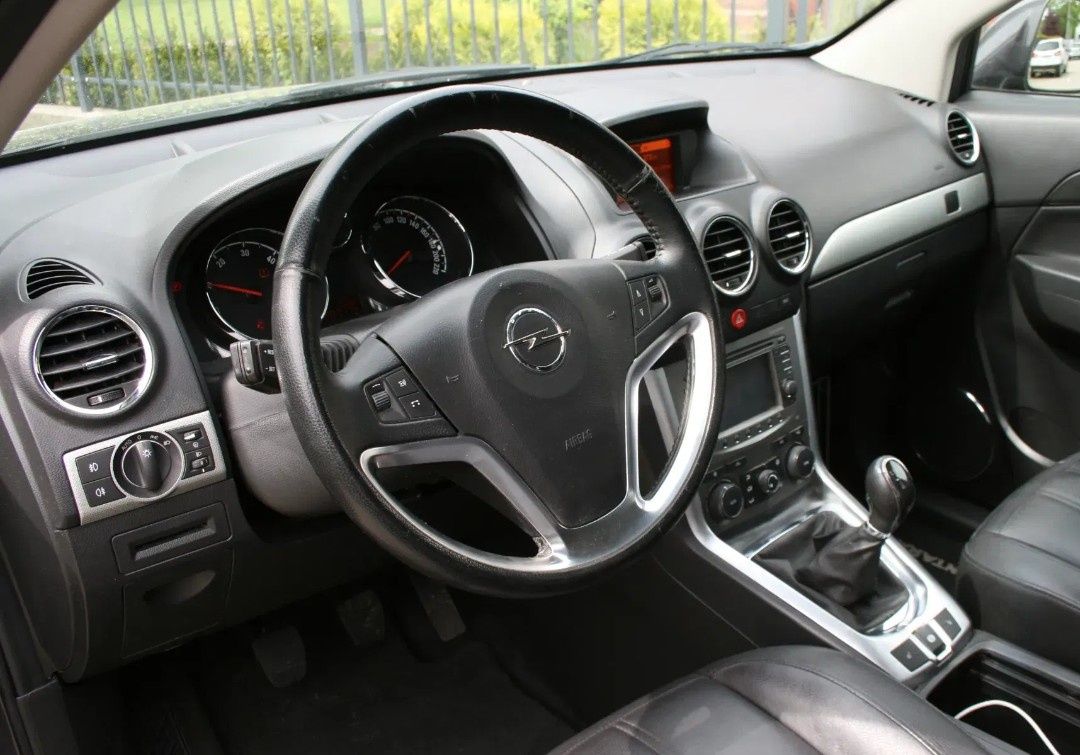 Opel Antara 2.2 CDTI Design Edition