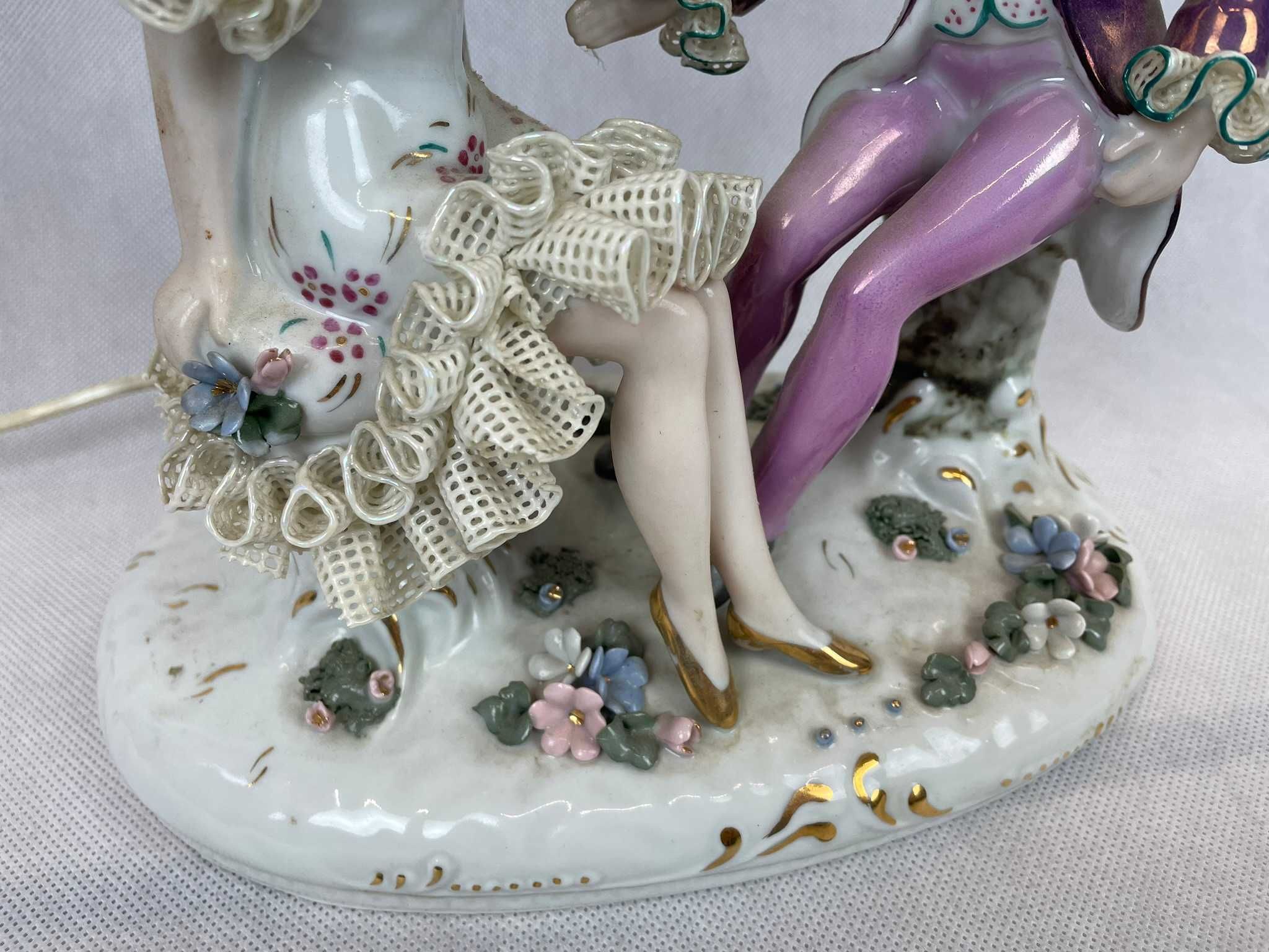 Lampka nocna z porcelany