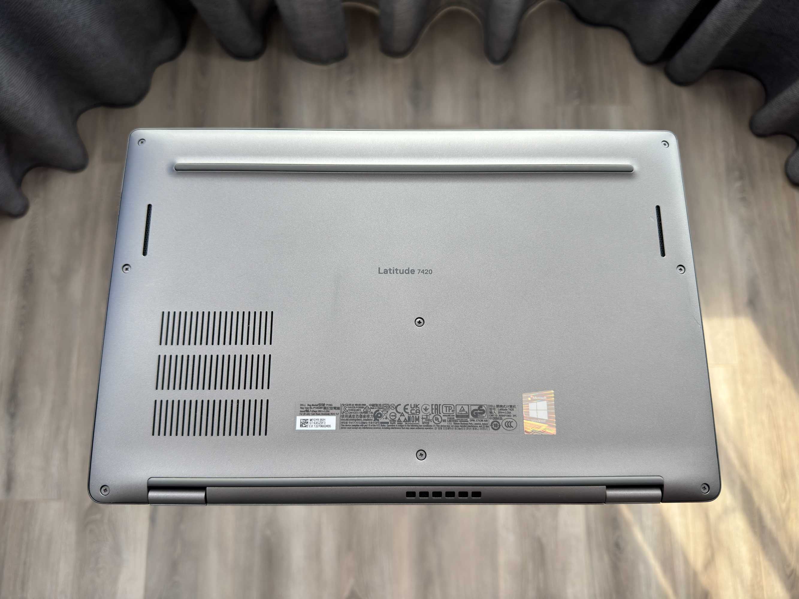Ноутбук Dell 7420 | i7-1185G7 | Ram-32 SSD-512 | 4K IPS