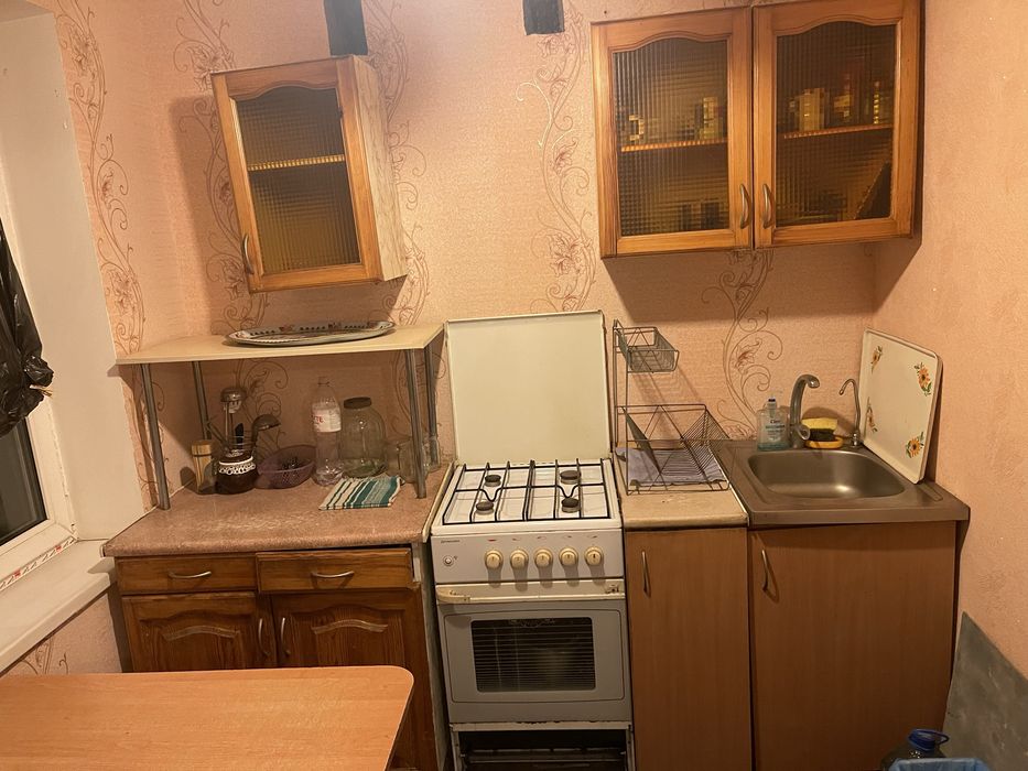 Здам  2 кім по Київській район Макдональдс