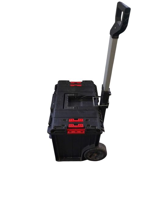 Skrzynka narzędziowa z kółkami uchwyt