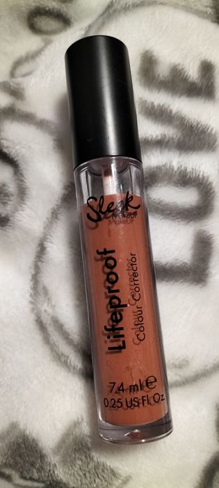 Korektor do twarzy life proof colour corrector banish blue,30 ml