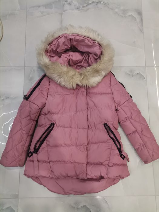 Зимова куртка для дівчинки
