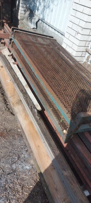 Продам  металеве ліжко, е 5 штук