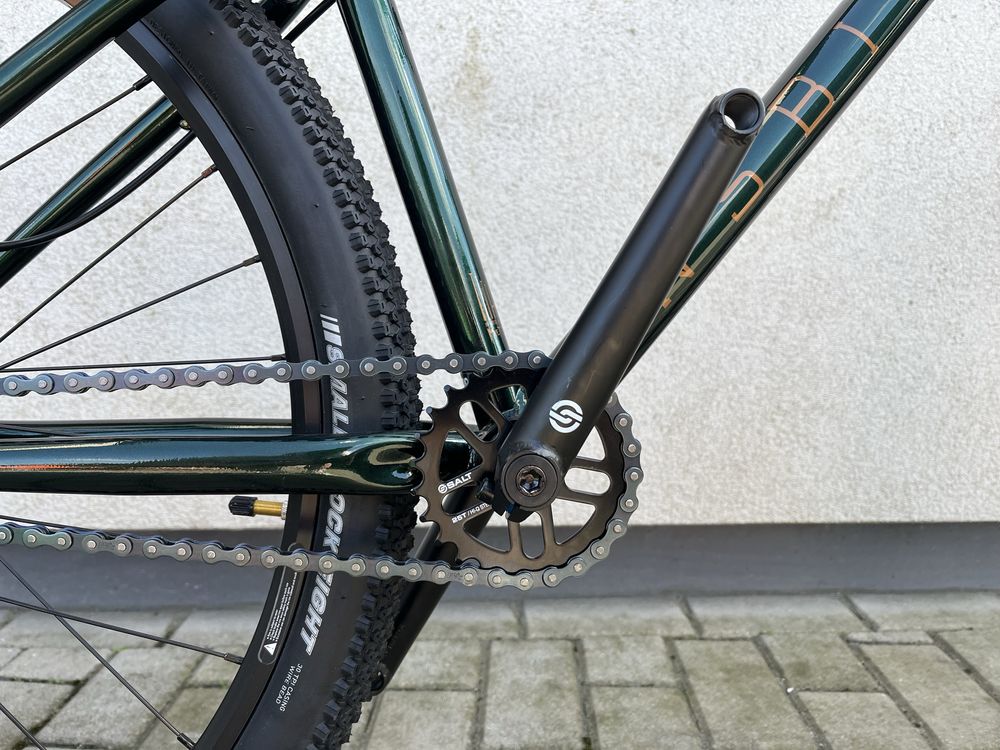 Nowy rower dirt NS Bikes Metropolis 3