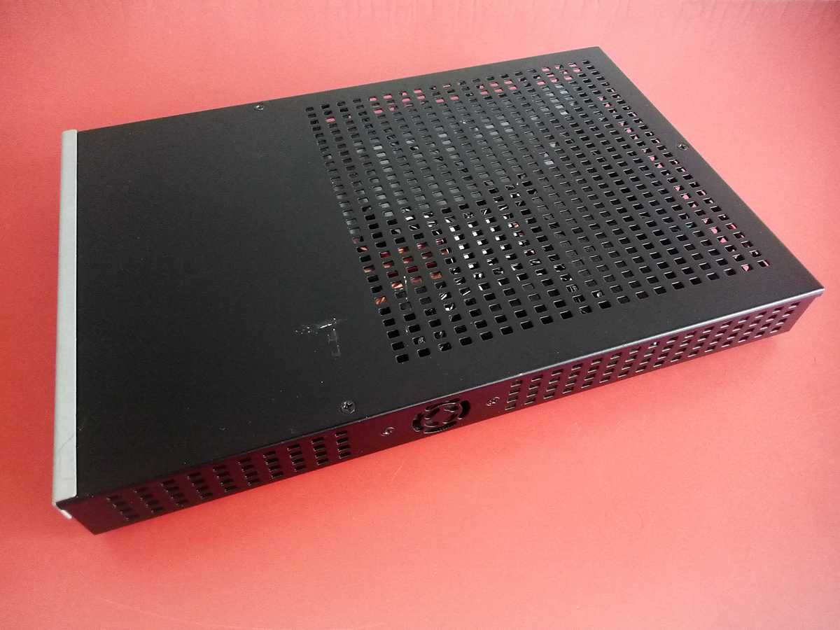 OneLan Thin Mini-ITX