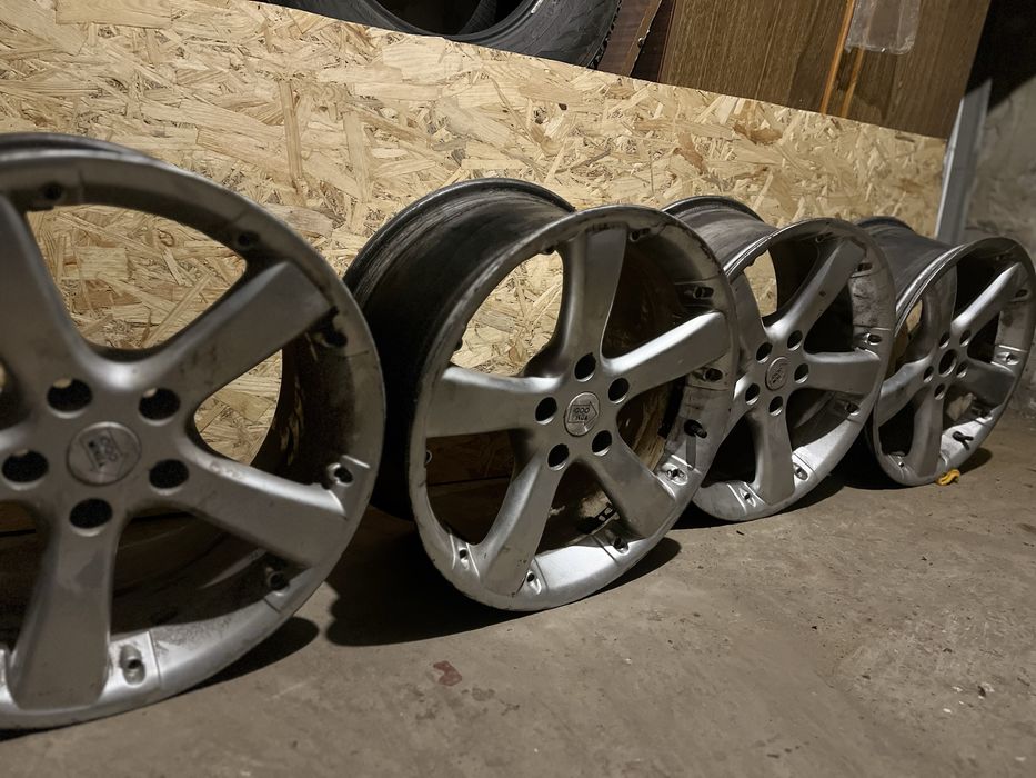 Диски на МЛ 163 в хорошому стані