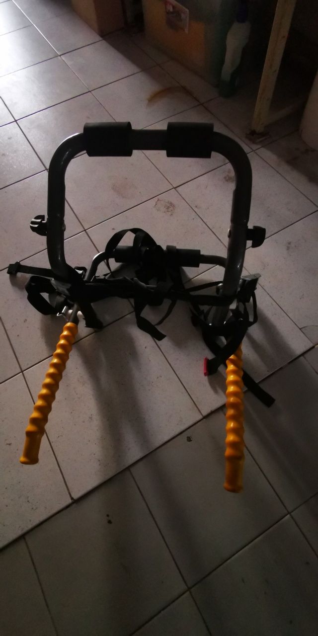 Suporte para transporte de bicicletas