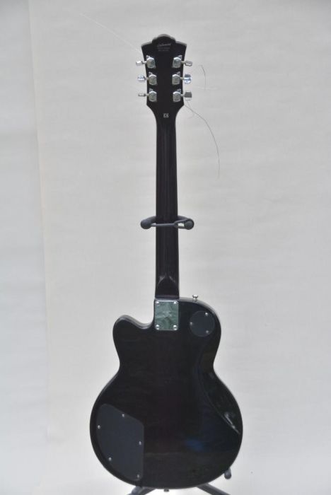 Legenda. Gitara De Armond M-65C.