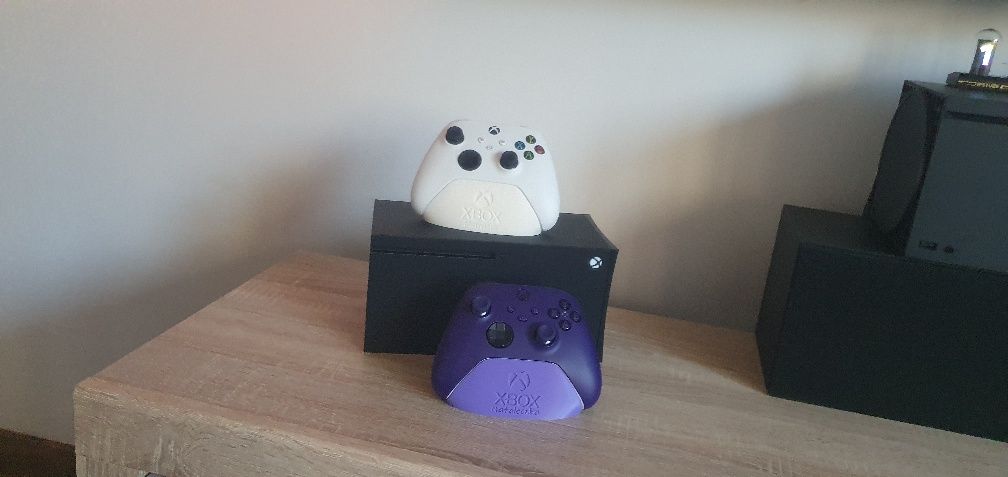 Kosz imitacja XBOX Series X