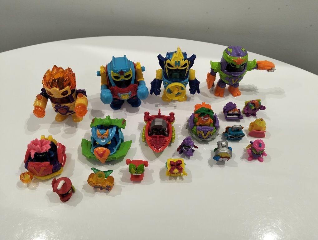 Super Things Zings zestaw 4 x powerbot machines 9 cm i inne.