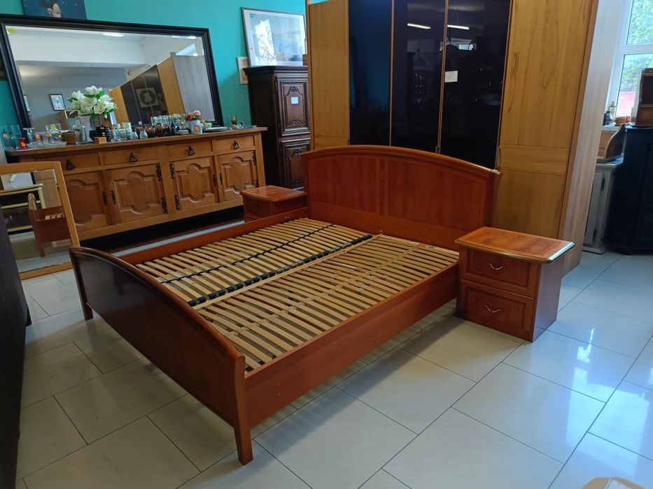 Lóżko 180x200 z materacami !