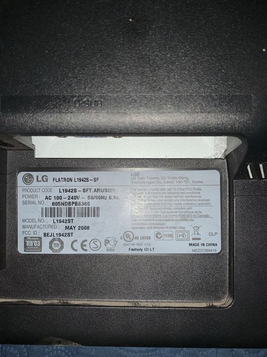 Монитор LG Flatron L1942S-SF