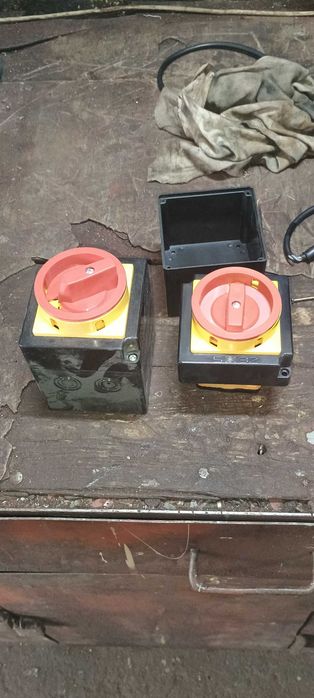 Wyłącznik krzywkowy 3 fazy